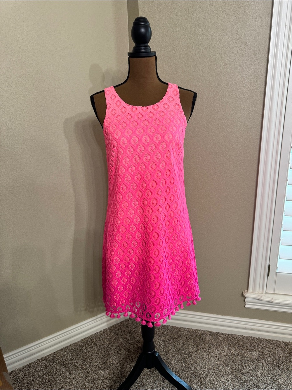 Lilly Pulitzer Neon Pink Sleeveless Lace Shift Dress